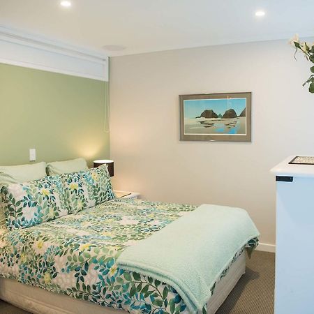 Bed and Breakfast Style In Ngaio Веллингтон Экстерьер фото